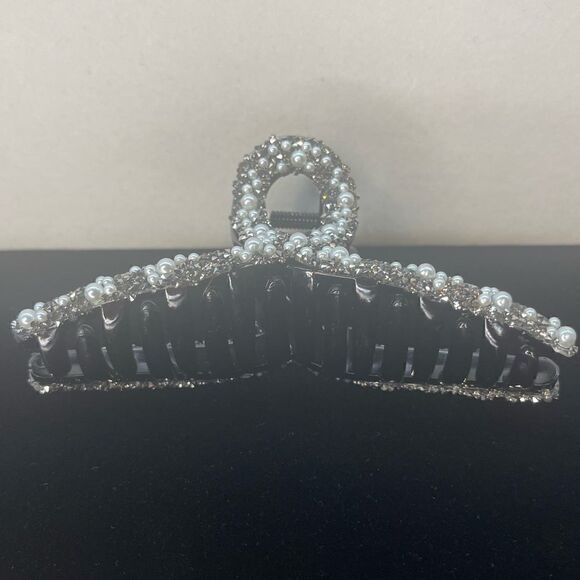 💞Black Large Pearl Jaw Hair Clips - Picture 6 of 6